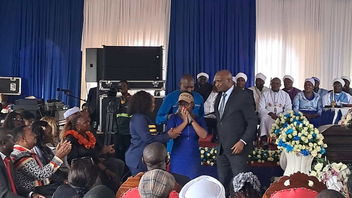 Moses Kuria speaking at the burial of Karangu Muraya's brother. PHOTO/Screengrab by K24 Digital of Facebook video by https://web.facebook.com/KaranguMurayaMc