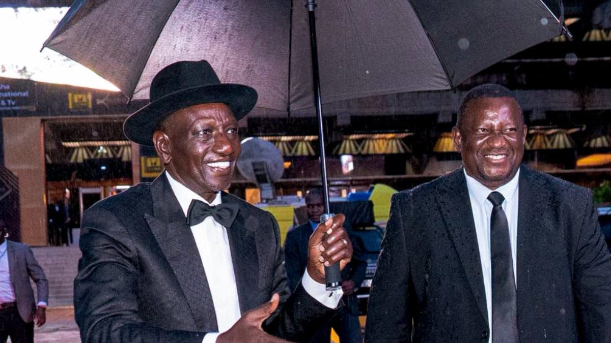 Ruto makes history as he attends Kalasha Awards