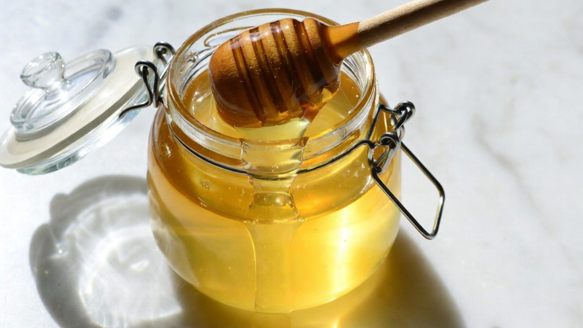 Honey in a jar. PHOTO/Grok