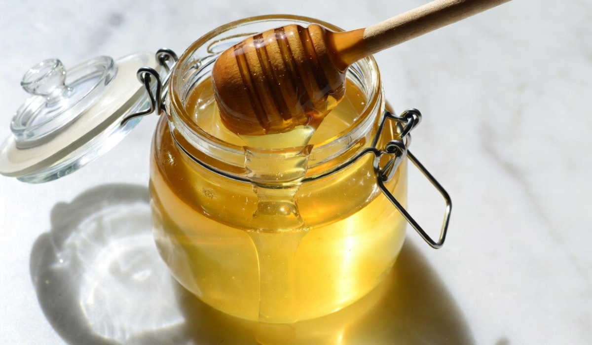 Health benefits of eating honey on an empty stomach