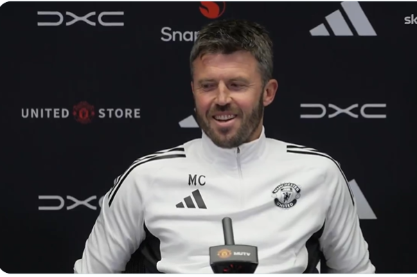 Carrick revels in his achievement at Manchester United