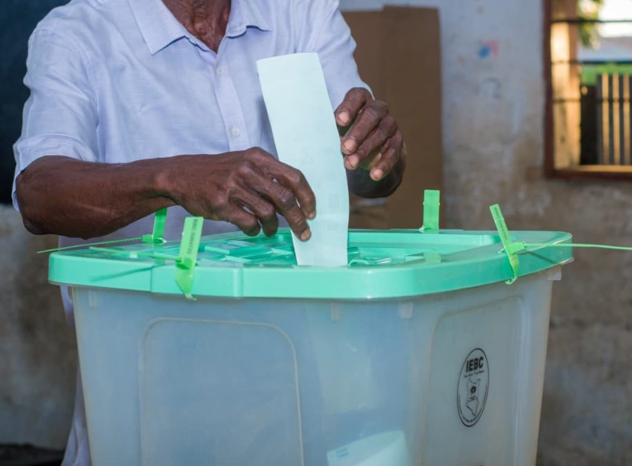 Someone voting during a past incident. PHOTO/@IEBCKenya/X