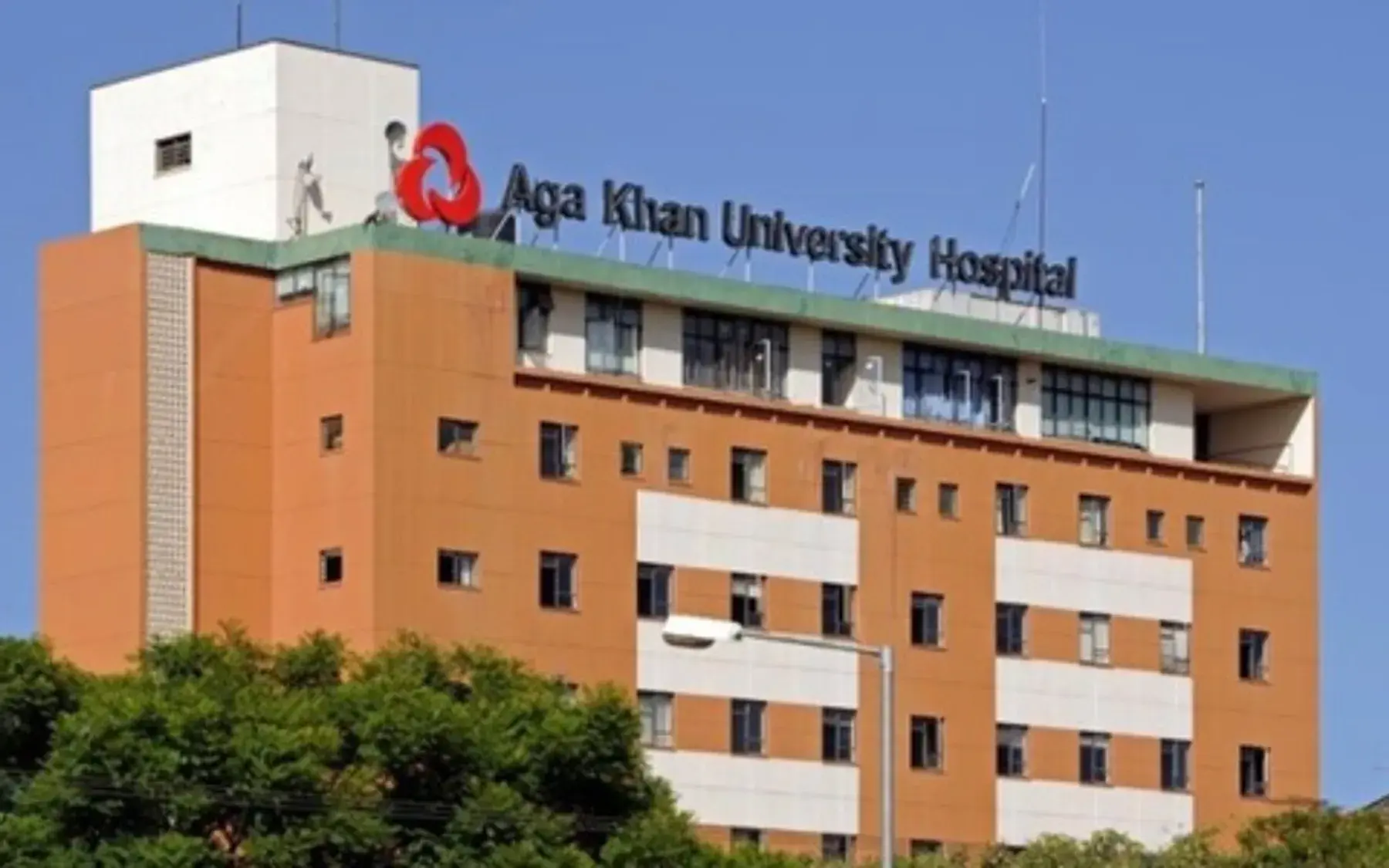 Aga Khan Hospital confirms death after person falls from Nairobi building