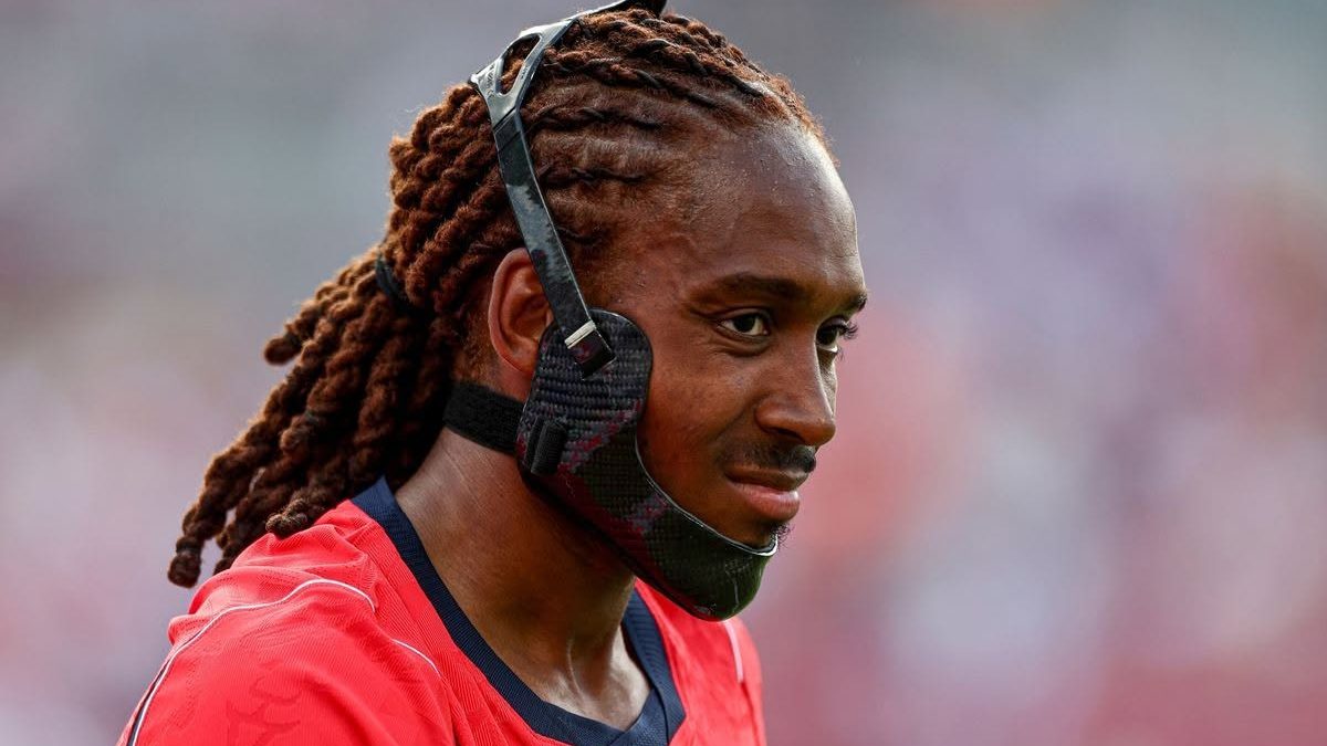 World Cup: England defender Djed Spence to wear protective brace after jaw injury
