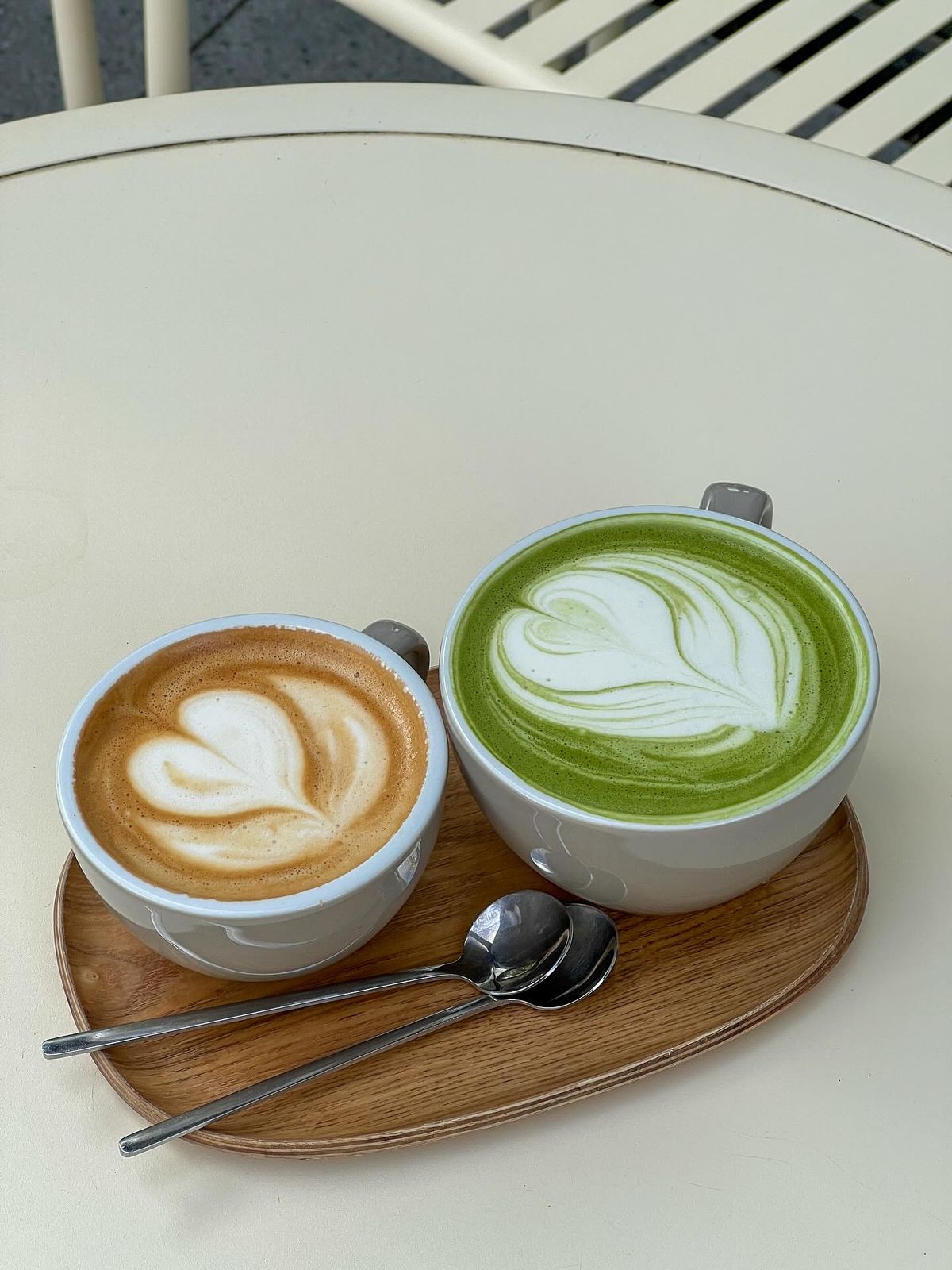 Coffee vs matcha: What nutritionists say about the difference
