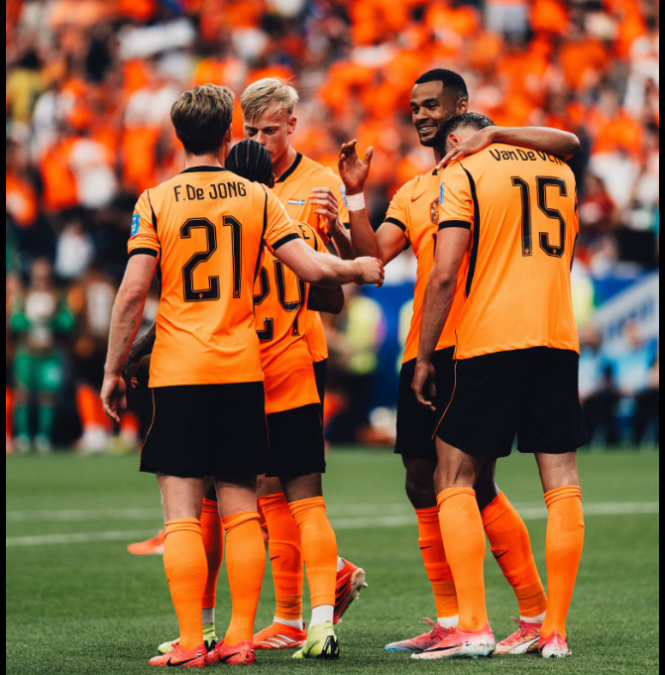 Netherlands players celebrate high-scoring win over Sweden. PHOTO/https://www.facebook.com/onsoranje