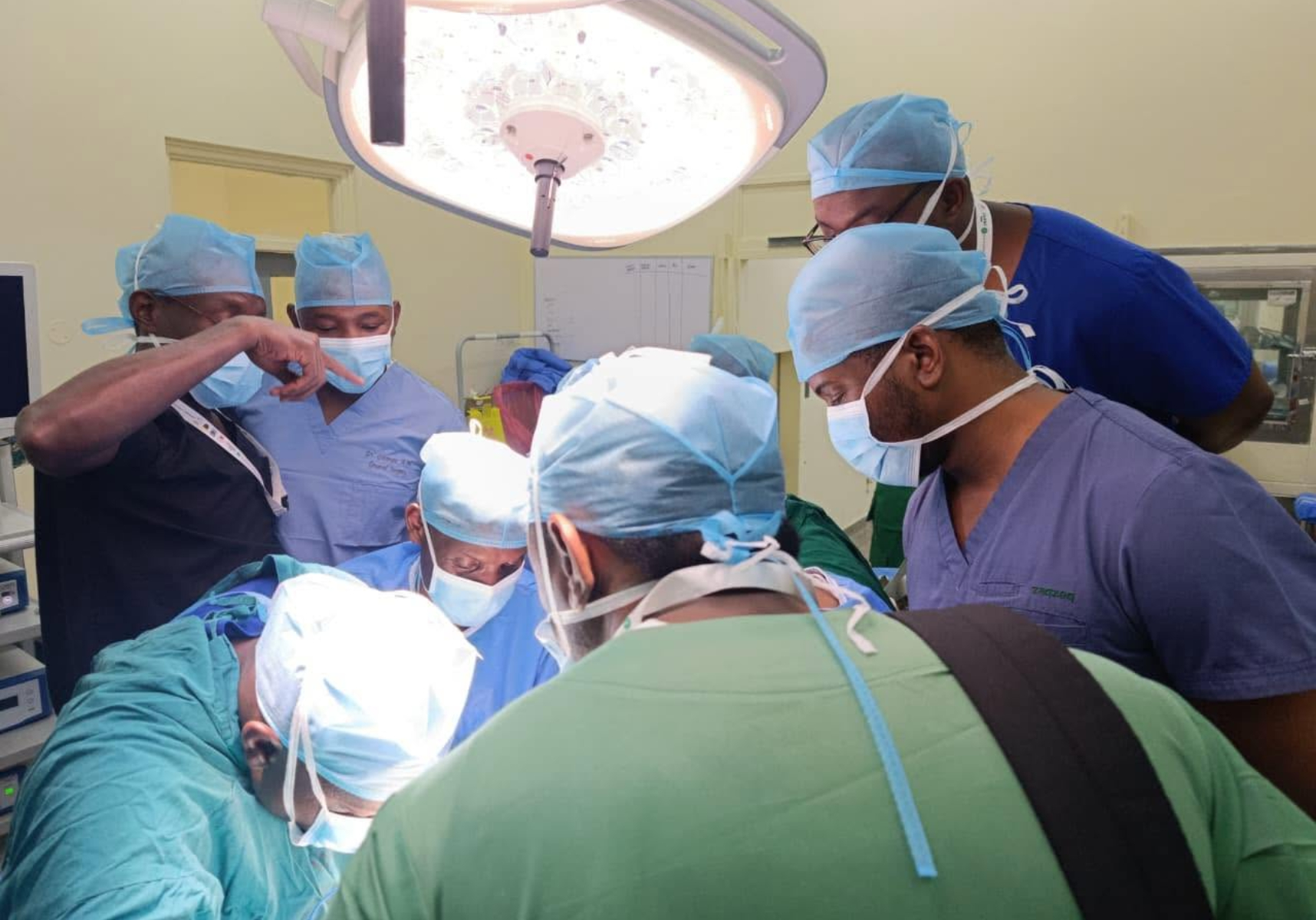 Doctors at KNH successfully remove 4kg liver tumour in life-saving surgery