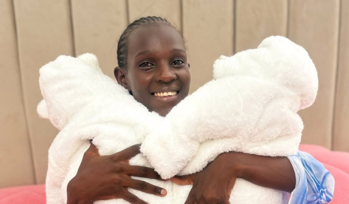 Dem wa Facebook thanks Awinja for daily support during pregnancy and delivery