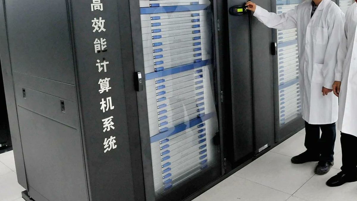 Chinese supercomputer leapfrogs best US machines to be ranked world’s fastest