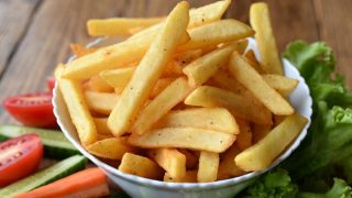 How to make homemade chips crispy without a deep fryer
