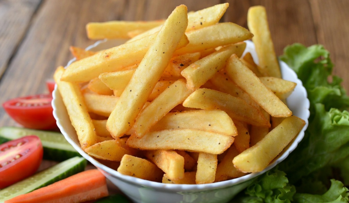 How to make homemade chips crispy without a deep fryer