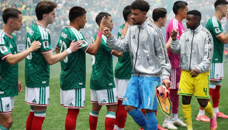 Why can't World Cup games kick off on time?