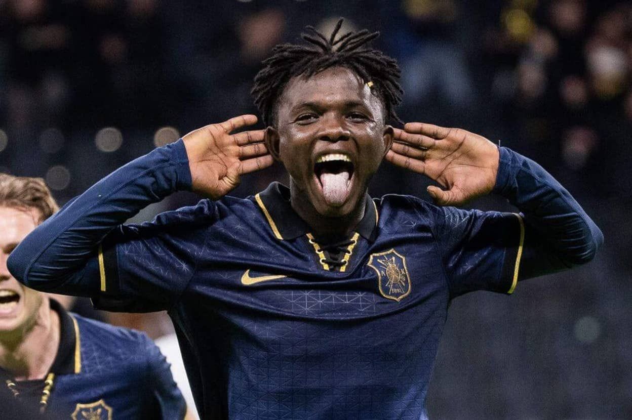 Zadok Yohana: Nigerian teen's story of humble beginnings to EPL