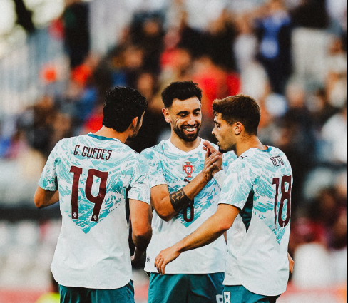 Bruno Fernandes inspires Portugal past Chile in World Cup warm-up