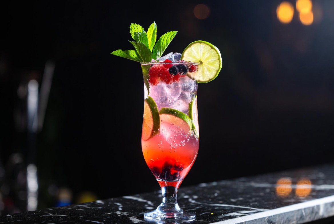 How to make the perfect fruity mocktail for any occasion