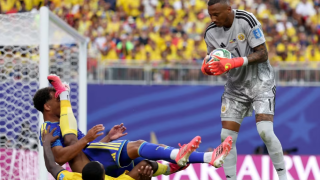 Goalkeeper Eloy Room’s heroics help Curaçao secure historic first World Cup point