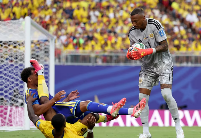 Goalkeeper Eloy Room's heroics help Curaçao secure historic first World Cup point