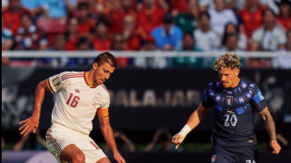 De La Fuente wants more from Spain after reaching World Cup knockouts