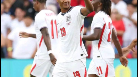 England striker Watkins challenges teammates to seal Round of 32 qualification against Ghana