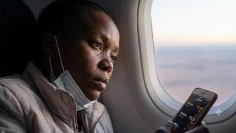 Jet lag: What crossing time zones does to the body