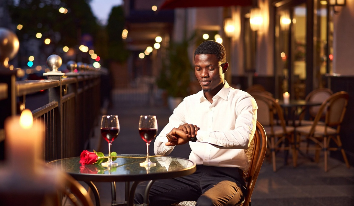 Outfits every man should wear on a first date