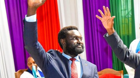 Sunday mood in full gear as Senator Methu grooves to Sarah K’s ‘Bisha Bisha’ hit