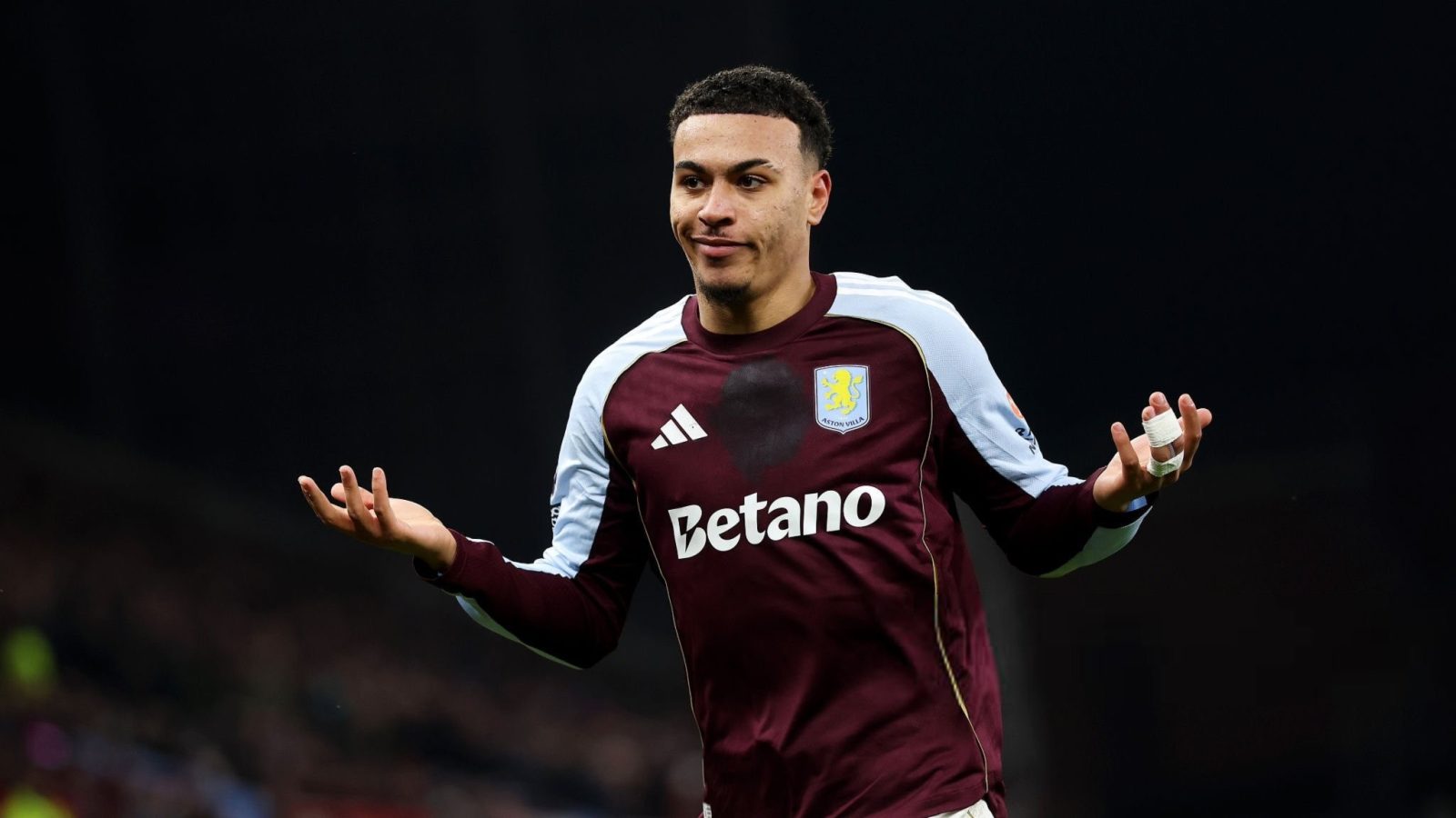 Chelsea agree record deal for Villa's Rogers