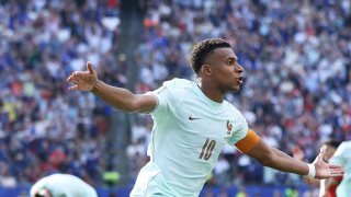 France beat Morocco 2-0 to reach World Cup semi-finals