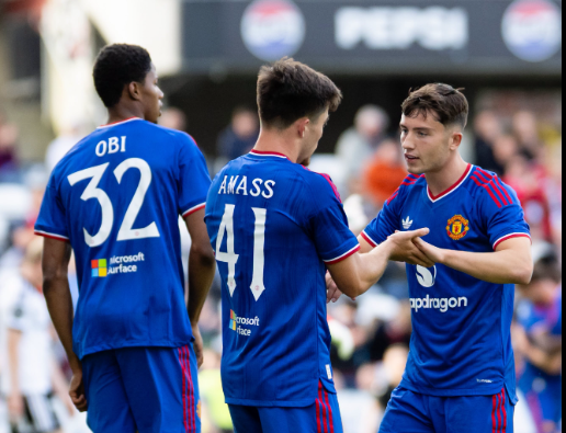 Michael Carrick delighted as Manchester United cruise past Rosenborg in pre-season