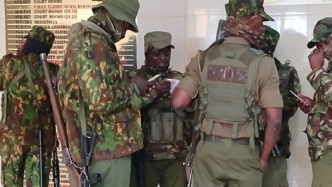 Anti-riot police officers deployed at Milimani High Court premises on Thursday, July 23, 2026.PHOTO/Zipporah Ngwatu