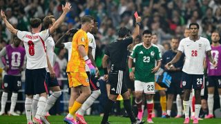 World Cup: England reveals receiving no explanation for the defender’s 2-game suspension