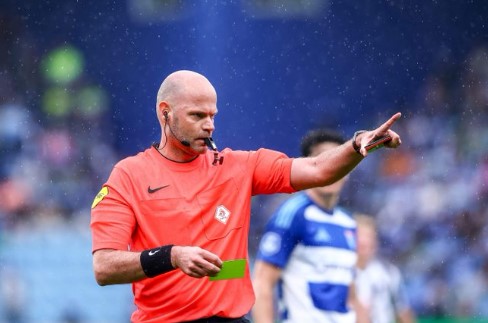 Dutch referee Rob Dieperink dies weeks after being dropped from World Cup