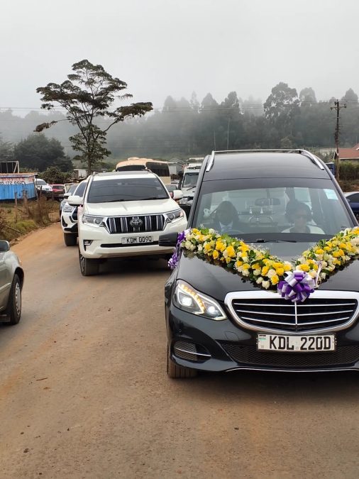 The funeral procession of journalist Rose Mbugua heads to Limuru ahead of her burial. PHOTO/@mosesmatiba/Instagram