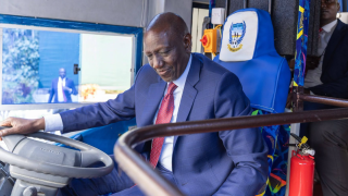 Fun moments as Ruto drives Migori Youth FC around State House in new bus