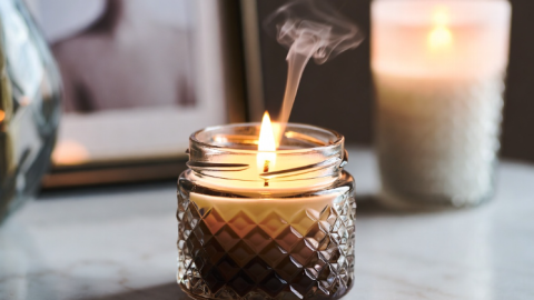 Key difference between soy, beeswax, and paraffin candles