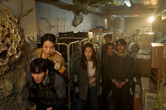 Colony movie review.PHOTO/@Moviebox