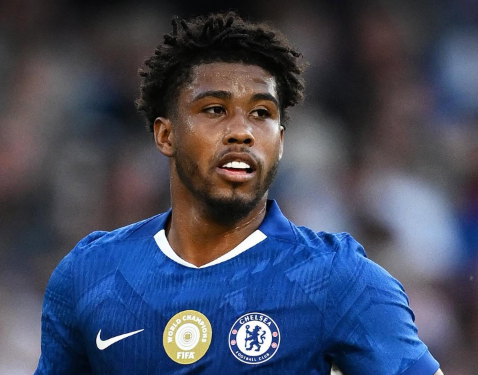 Manchester United strike Ksh8.6B agreement for Chelsea midfielder Andrey Santos