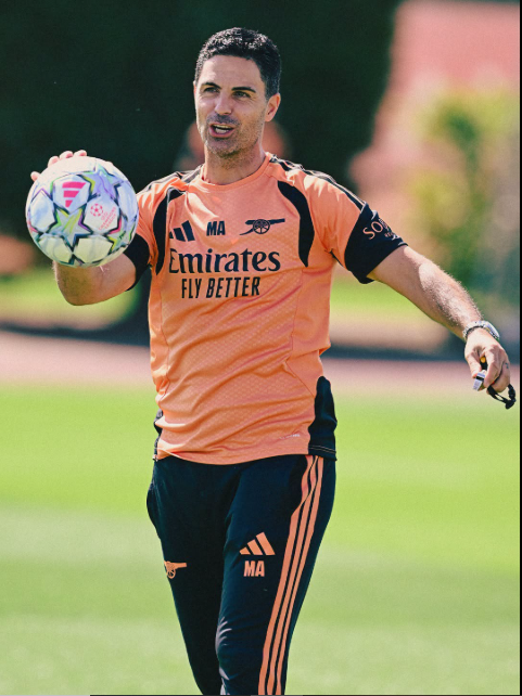 Arsenal manager Mikel Arteta in training sessions. PHOTO/https://www.facebook.com/Arsenal/photos