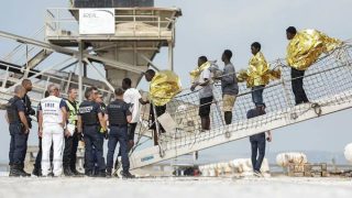 More than 170 migrants rescued after boat catches fire in Channel