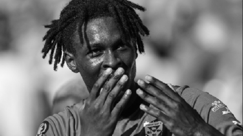 Quevin Castro: Young footballer dies after collapsing during a match