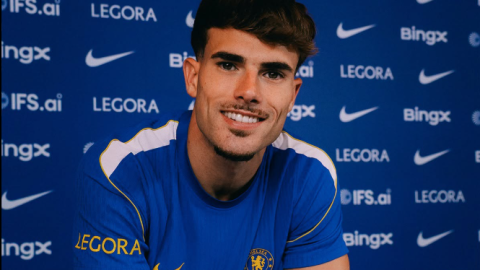 Chelsea sign defender Pep Chavarria from Rayo Vallecano
