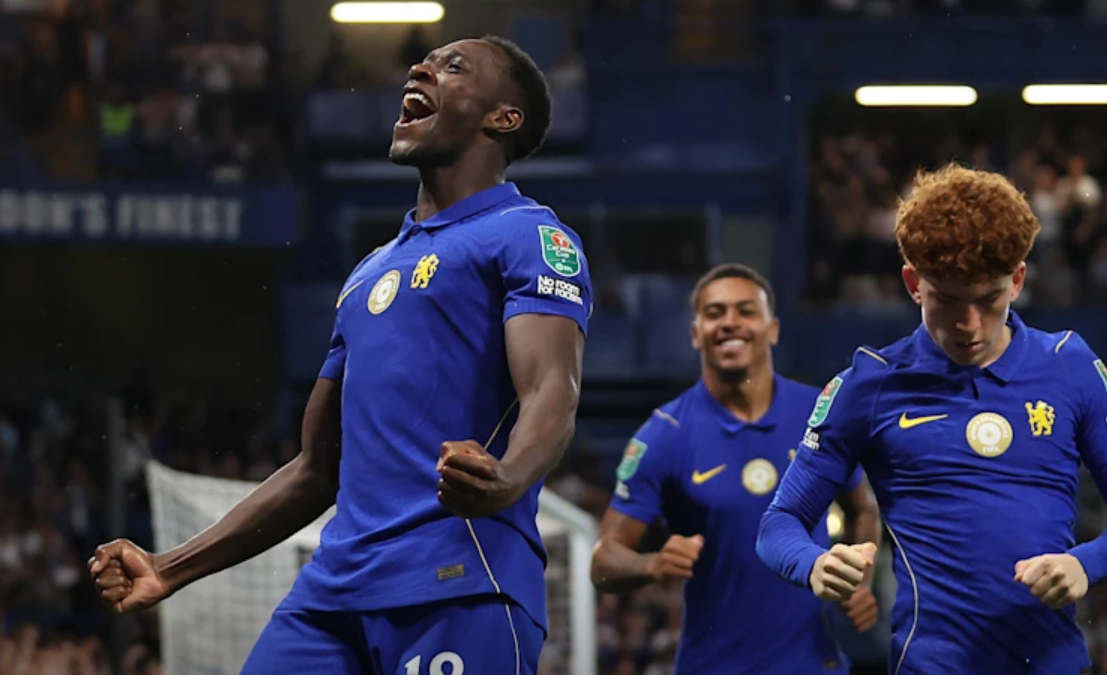 ‘It’s such a privilege to play with these players’ – Welbeck says after debut goal for Chelsea
