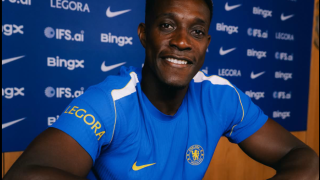 Danny Welbeck completes move to Chelsea