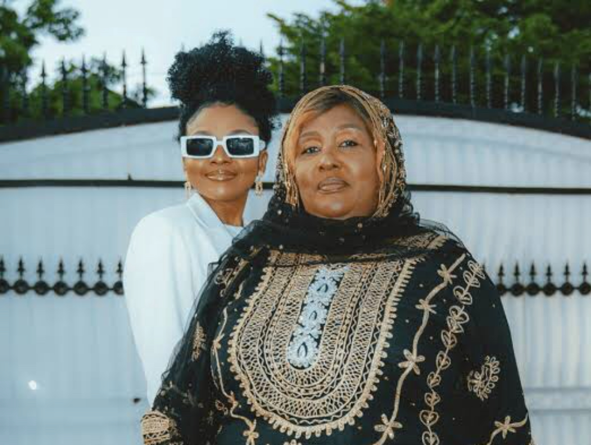 ‘Umemuona wewe?’: Zuchu’s mum sends warning to people claiming Diamond is dating multiple women