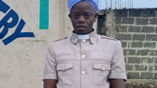 ‘Tumuinue’: TikTokers donate thousands for Karangu Muraya’s brother who sells chapati in Mwiki