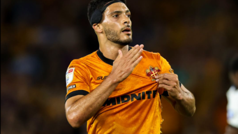Championship: Jimenez penalty rescues Wolves in dramatic Blackburn draw