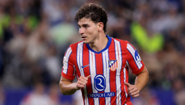 Football transfer rumours: Atlético want Alvarez to join Arsenal over Barça