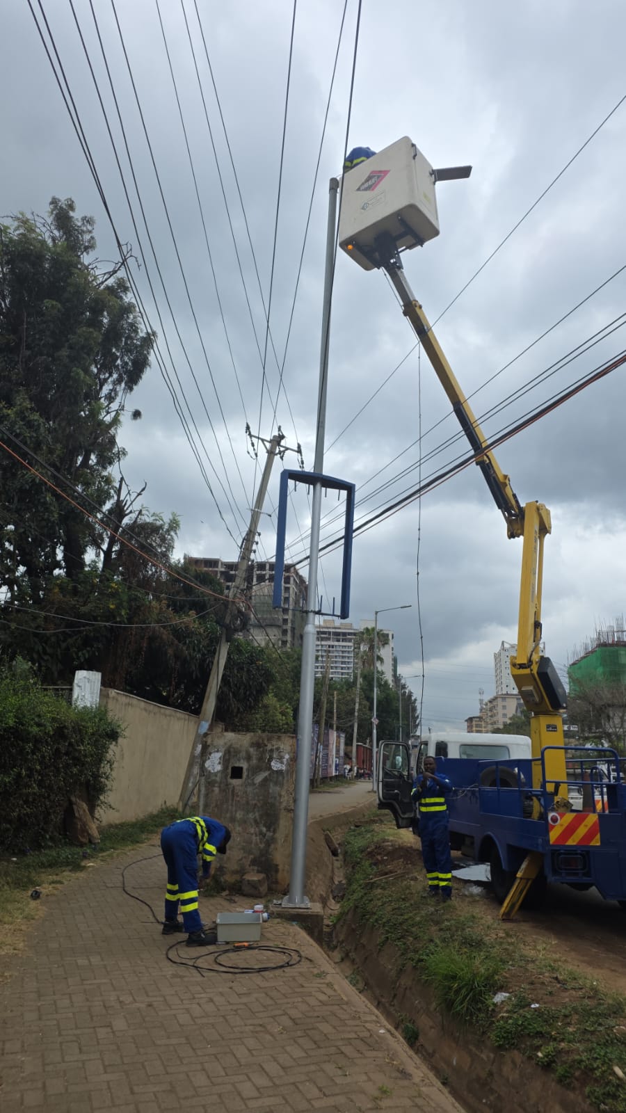 Kenya Power working to restore electricity along Ring Road Westlands after cable vandalism
