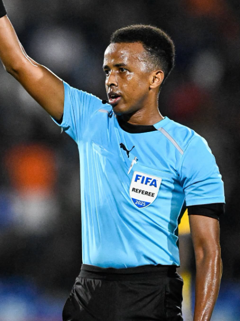 Somali referee Omar Artan. PHOTO/https://www.facebook.com/fabrizioromanoherewego