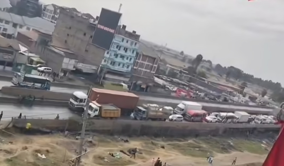 Kenya Power responds after fallen electric lines cause heavy traffic on Pipeline-Outering Road